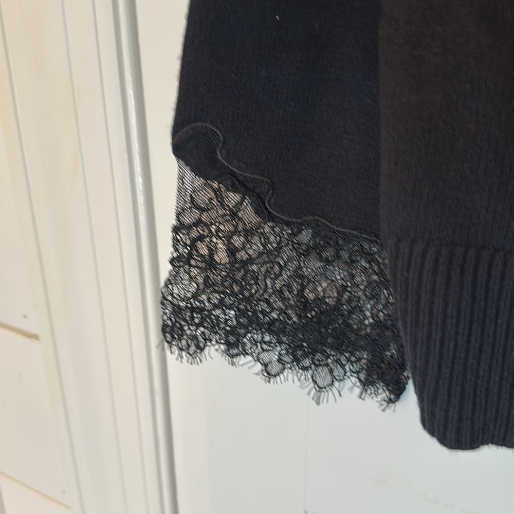 Ella Rafaella‎ Black Sweater Cardigan with Lace Sleeve Cuff size 2X NWT - Picture 3 of 4